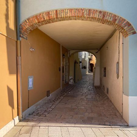 I Tre Marchi Rooms / Camera Mare Termoli Exterior photo